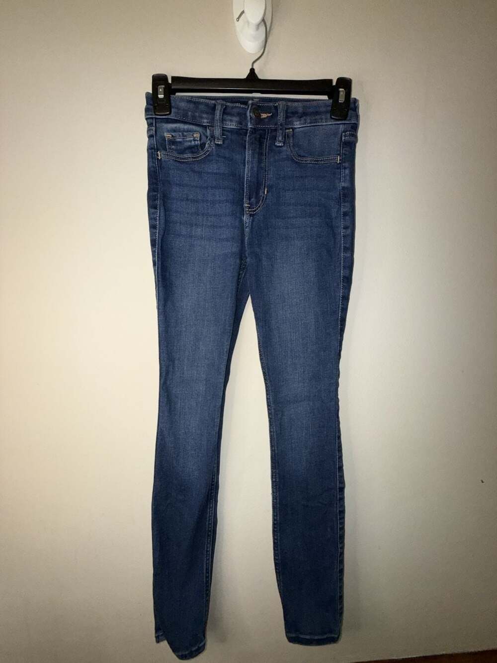 Hollister High-Rise Super Skinny Soft Stretch Jeans Size 00S (W23/L26)